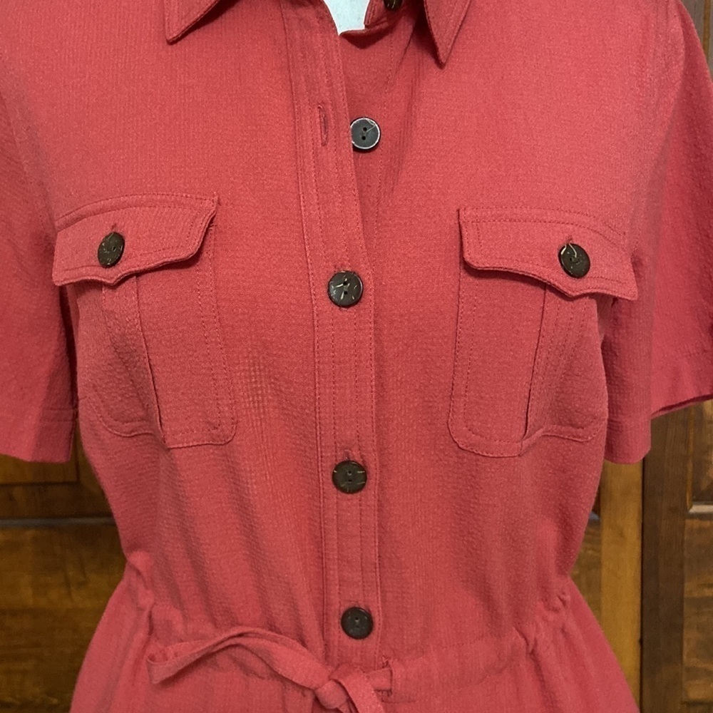 Appleseeds Rust/Coral Button-Down Shortsleeved Sh… - image 7
